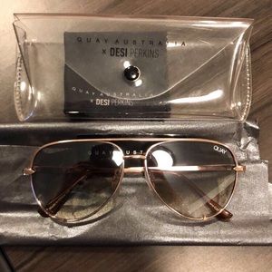 Quay x DESI High key minis